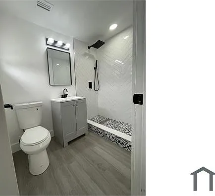 3 bed, 1250 sqft, $2,300 — Photo 3