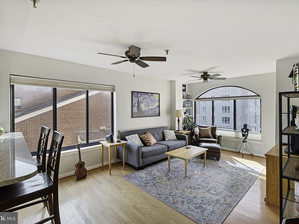 1st image of 1029 N Stuart St APT 401