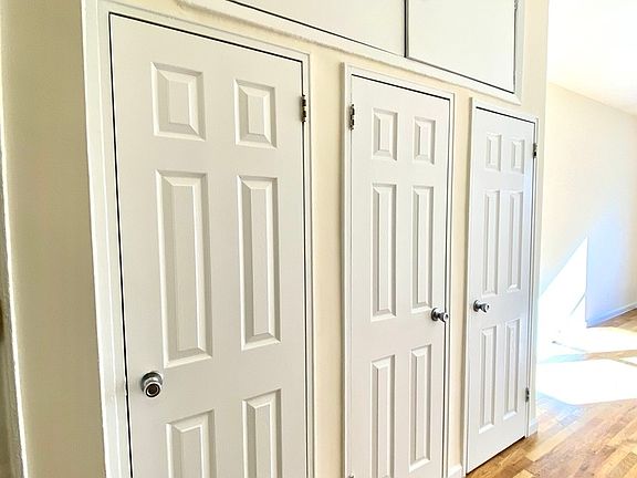 3rd image of 527 E 88th St APT 3B