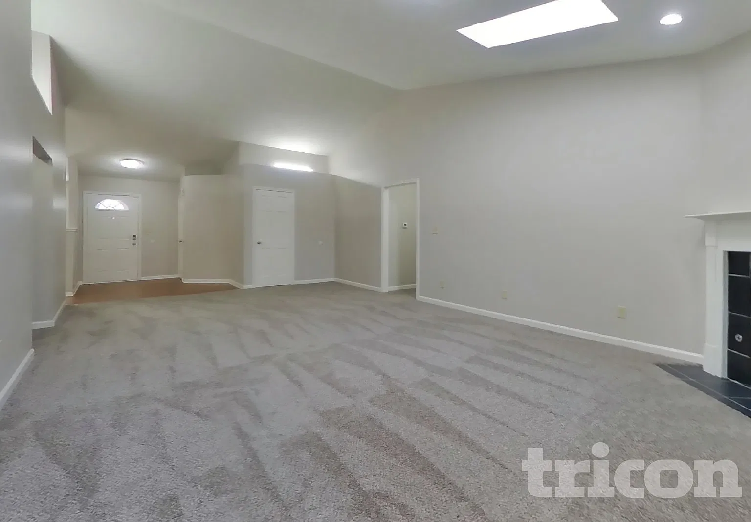 5706 Nodlehs Court Indianapolis IN — Photo 2