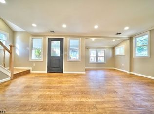 28 Wenonah Ave, Lake Hiawatha, NJ