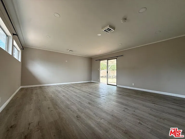 15133 Blackhawk St — Photo 3
