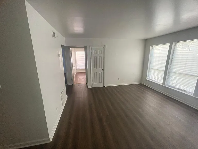 2950 Martin Luther King Jr Dr SW — Photo 4