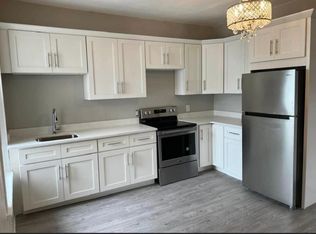 75 Pothier St FLOOR 2, Manville, RI 02838