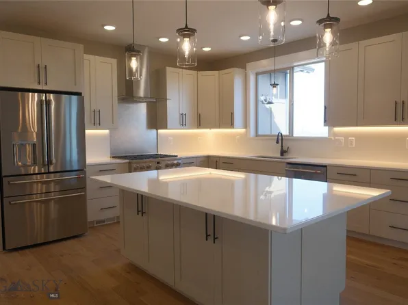 330 Swayback Ln, Bozeman, MT 59718