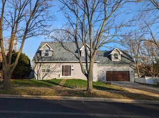 1211 High St, Union Grove, WI 53182