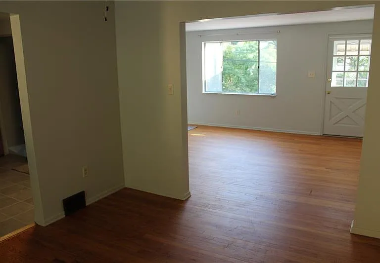 1415 Pine Hollow Rd — Photo 10