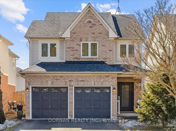 33 Solmar Ave, Whitby, ON L1R 2Z6