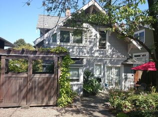 1621 Grand Ave, Seattle, WA 98122