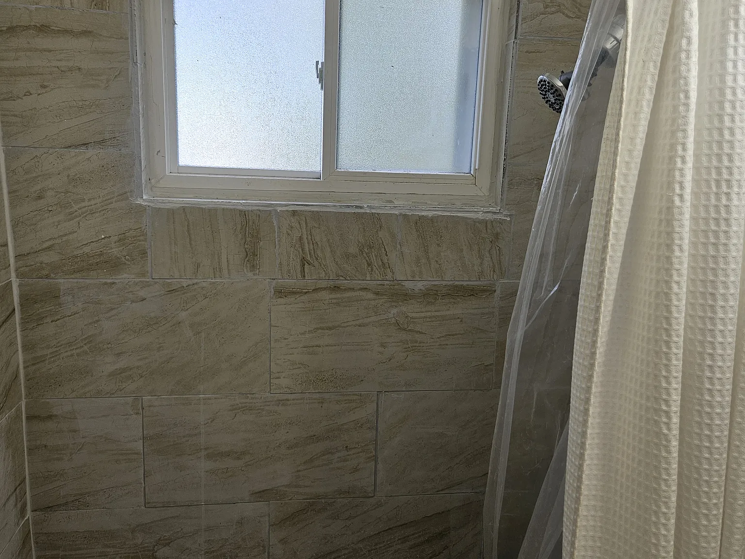 2 bed, 1100 sqft, $1,800 — Photo 4