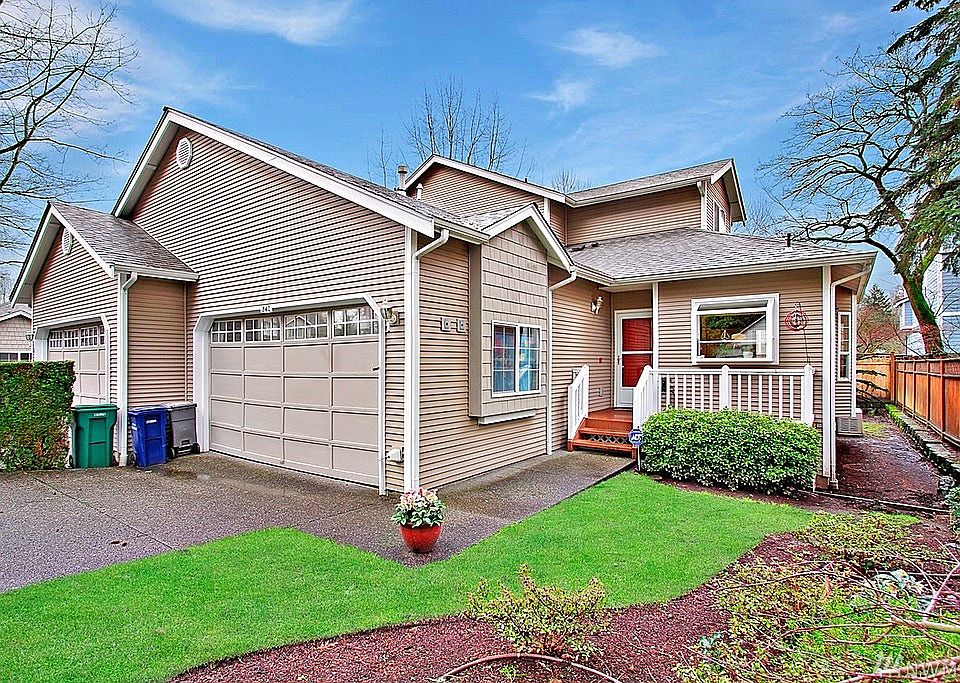 1st image of 840 4th Ave NW #840