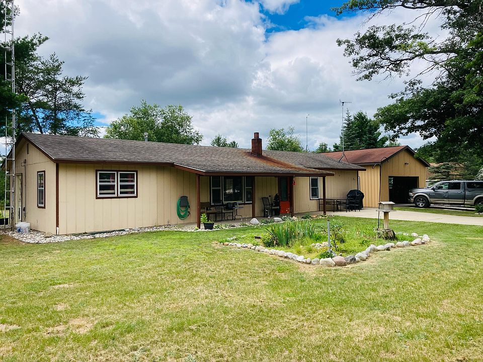 4131 Gayla Dr, Harrison, MI 48625 Zillow