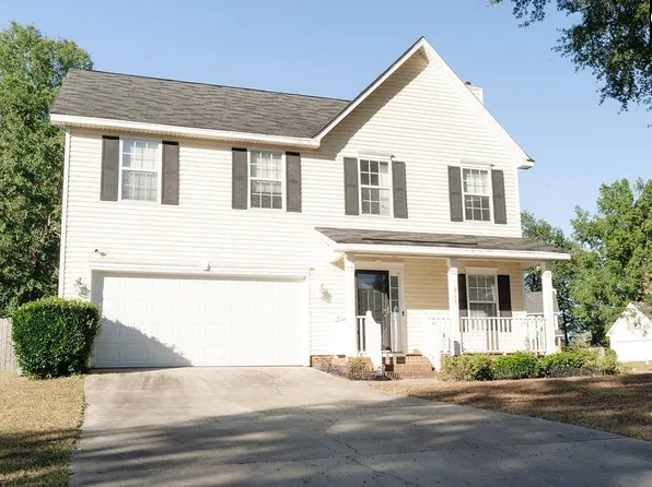 225 Keystone Dr, Hopkins, SC 29061