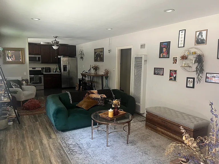 4610 Kester Ave #1 — Photo 3