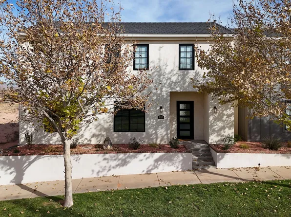 4308 W Cambridge Pkwy S, Hurricane, UT 84737