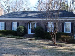 1812 Hobkirk Ct, Camden, SC 29020