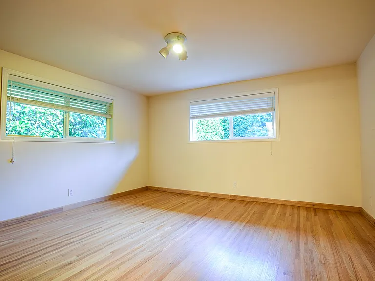 6550 25th Ave NW — Photo 5