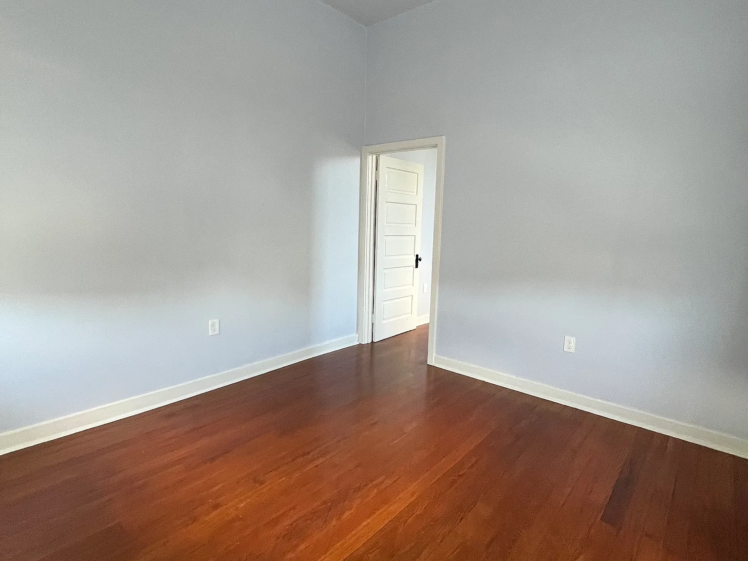 1 bed, 550 sqft, $1,350 — Photo 4