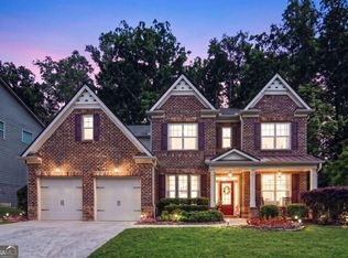 5515 Chestnut Dr, Cumming, GA 30040
