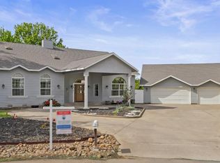 12500 Stanislaus River Ct, Oakdale, CA 95361