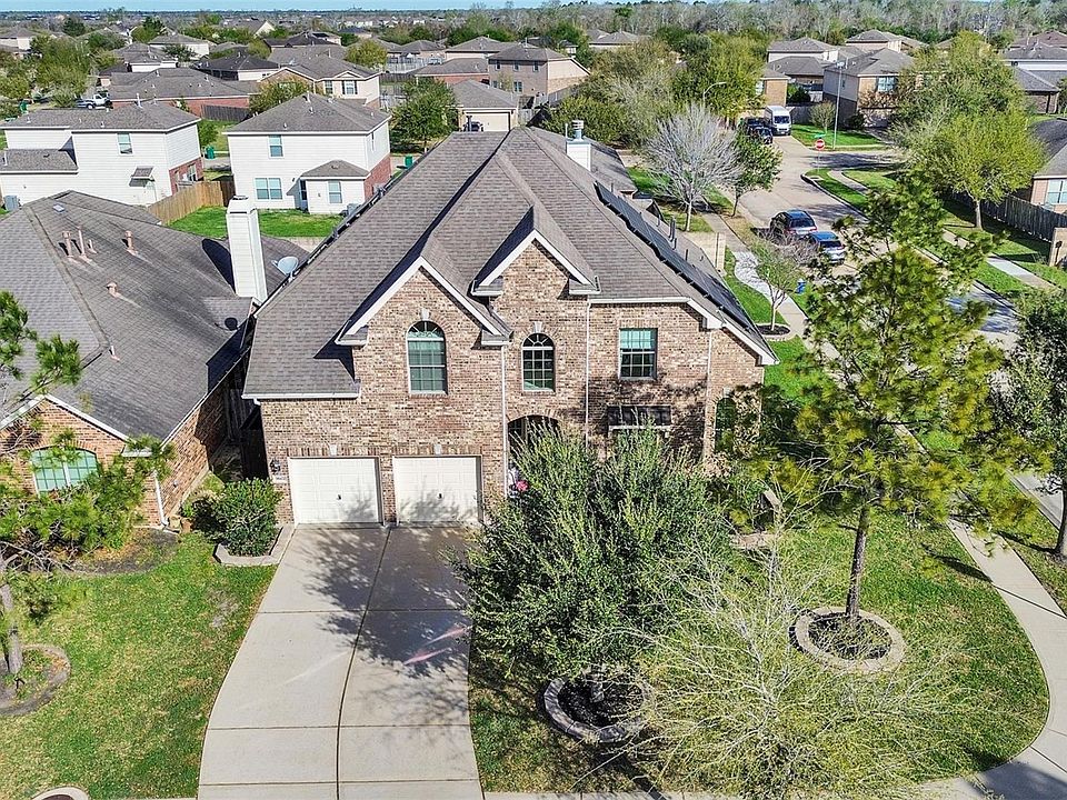 1st image of 9602 Emerald Lakes Dr