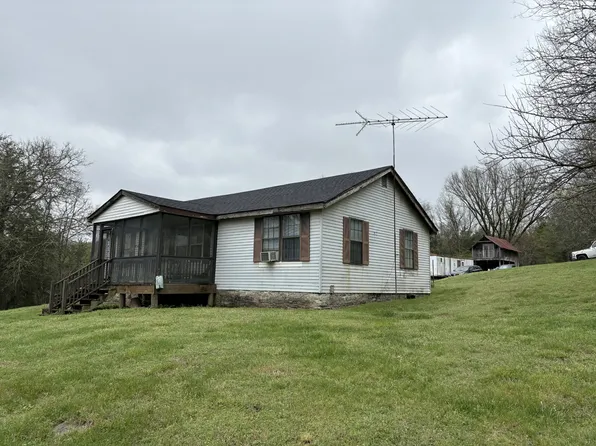 4218 Delina Rd, Cornersville, TN 37047