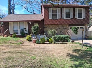 718 Hairston Crossing Trl, Stone Mountain, GA 30083