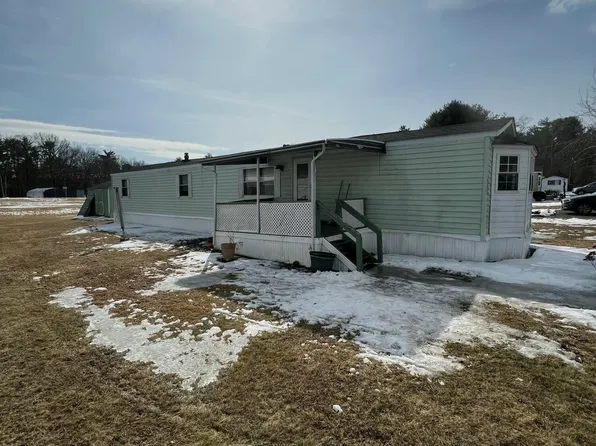 115 Green Meadow Ct, Milford, PA 18337