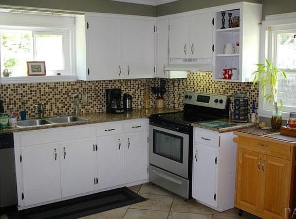 2nd image of 615 Lakewood Rd