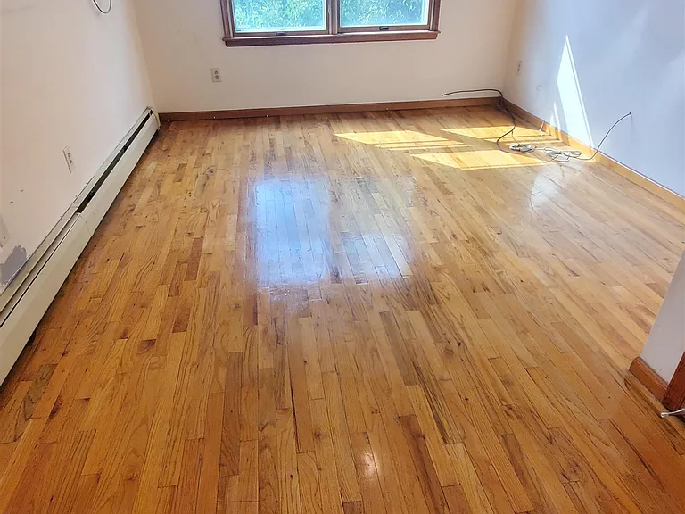 81 Prospect Ave — Photo 28