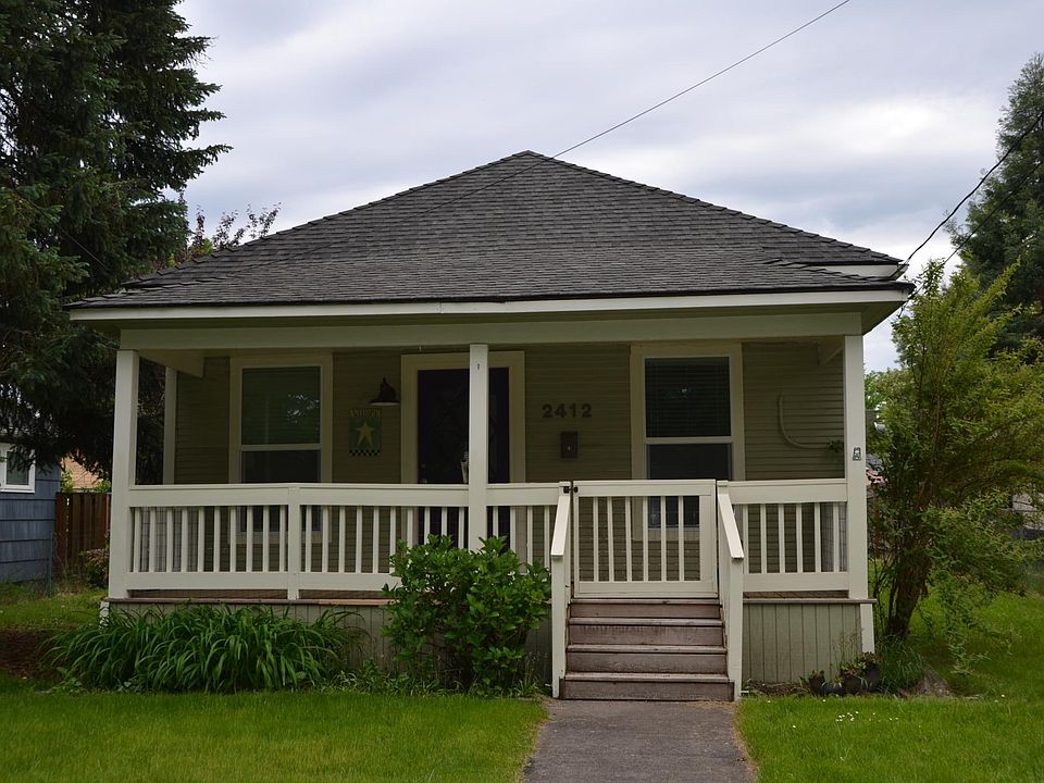 2nd image of 2412 16th Ave