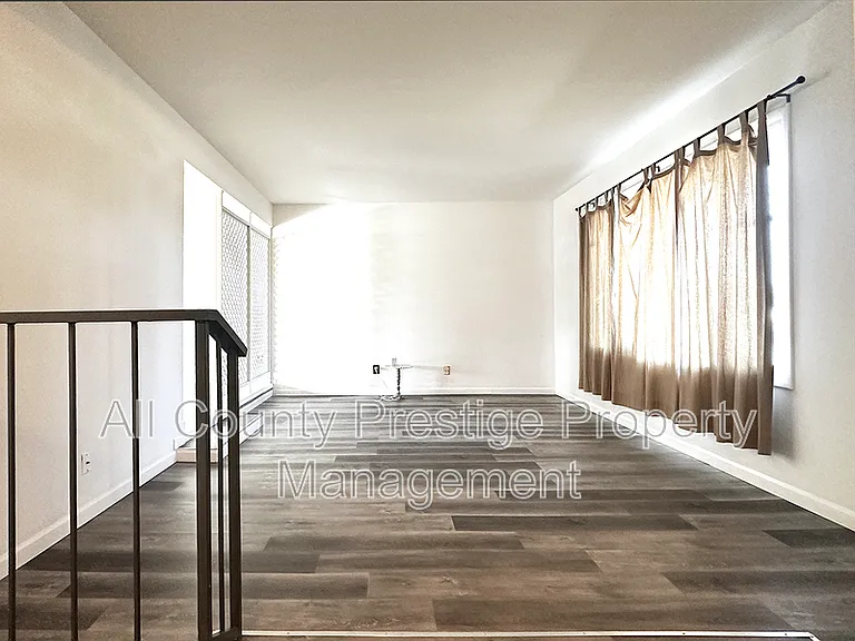 3459 W Dailey St — Photo 16