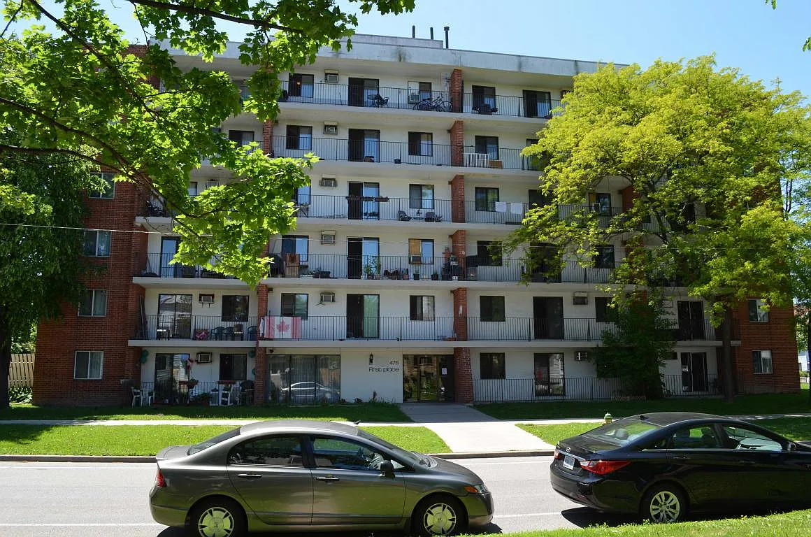 2 bed, $1,445 — Photo 1