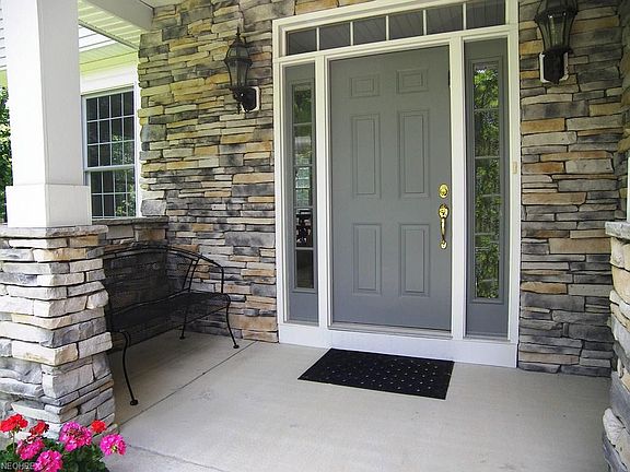 3rd image of 7909 Country Ln
