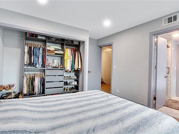 4th image of 16018 Londelius St