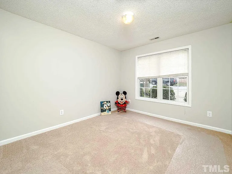 5117 Parkerwood Dr — Photo 23