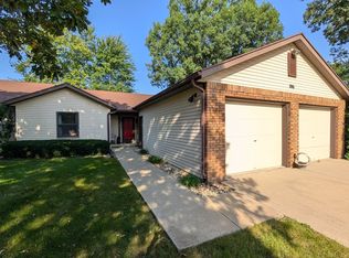 1016 Baxter Ln #1, Freeport, IL 61032