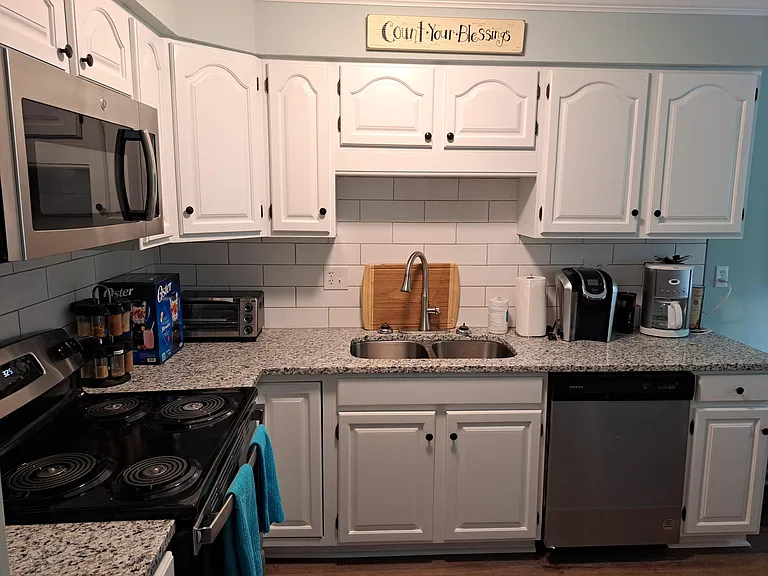 4536 Fernhaven Cir — Photo 4