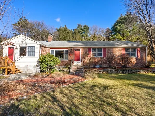 42 Jarman Rd, Sudbury, MA 01776