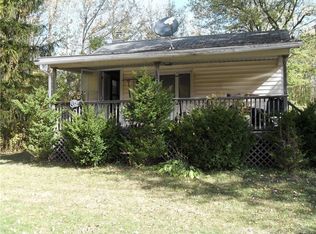 6801 Akron Rd, Lockport, NY 14094