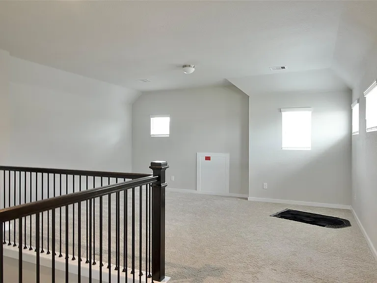 3207 Tilley Dr — Photo 29