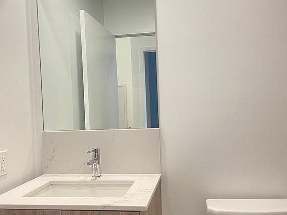 4th image of 1787 Saint Clair Ave W #322