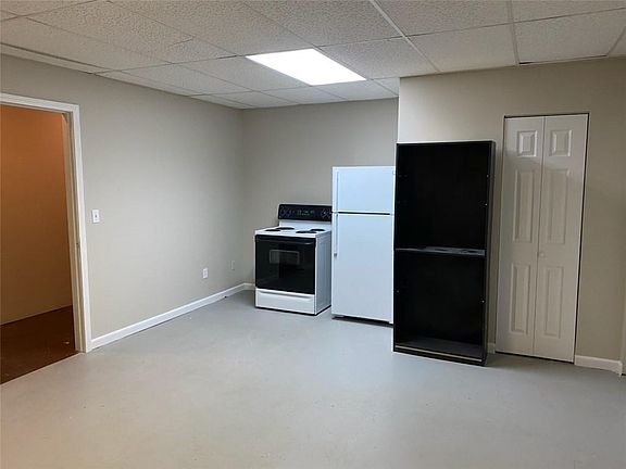 4th image of 6170 Devonshire Dr #Basement