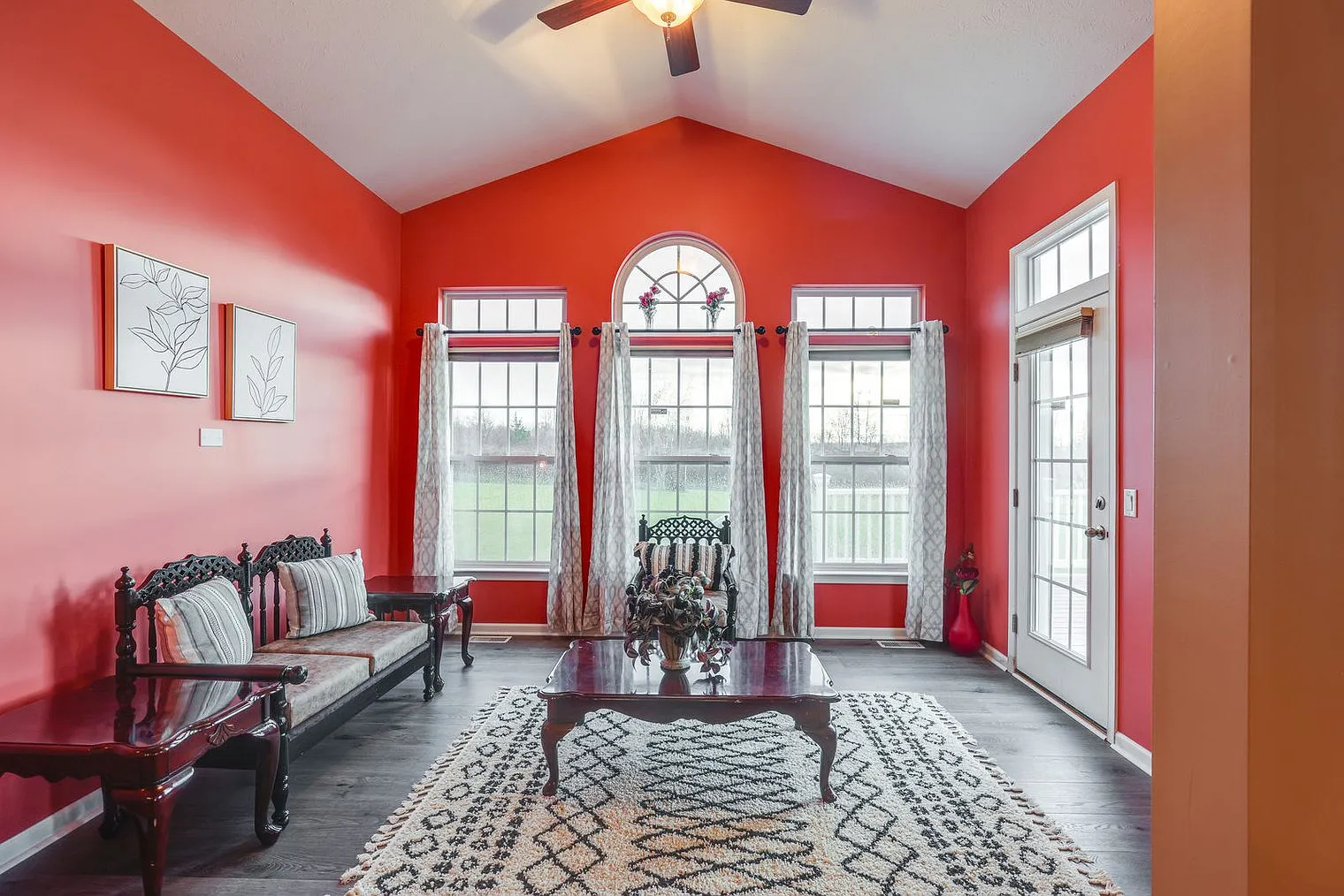 3 bed, 2.0 bath, 1797 sqft, $3,935 — Photo 1