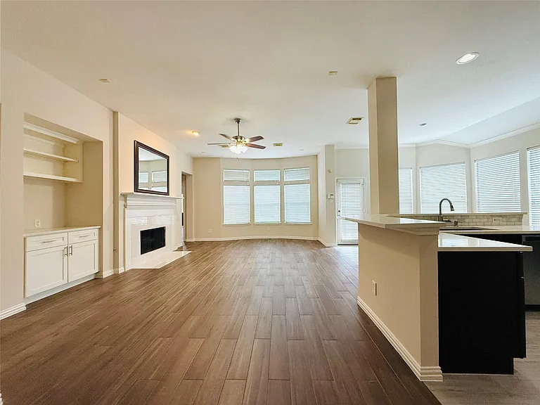 5222 Hanneck Valley Ln — Photo 7