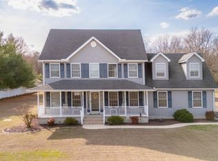 17523 Meadow Dr, Bridgeville, DE