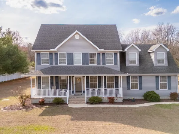 17523 Meadow Dr, Bridgeville, DE 19933