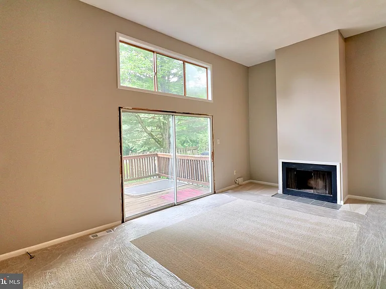 449 Colonial Ridge Ln — Photo 2