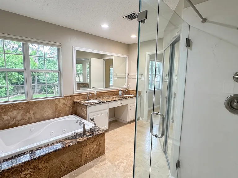 6606 Cliffwood Ct — Photo 16