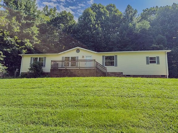 2nd image of 2555 Birchtree Rd